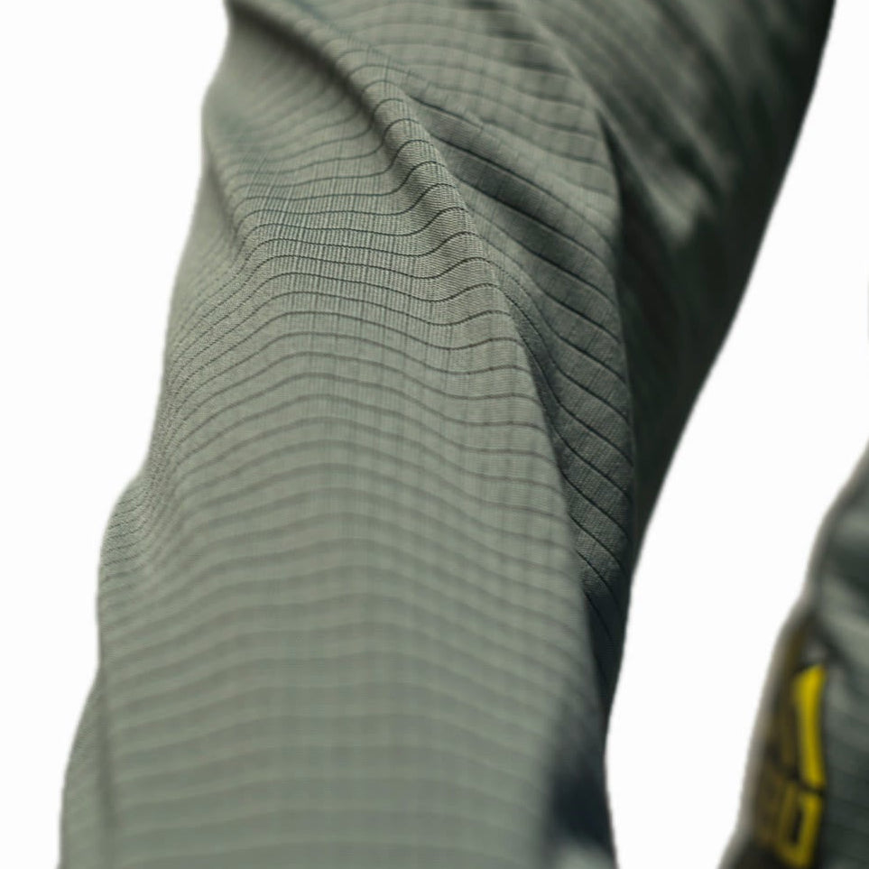 Gimlet Sun Hoodie in Iron Sage - 9